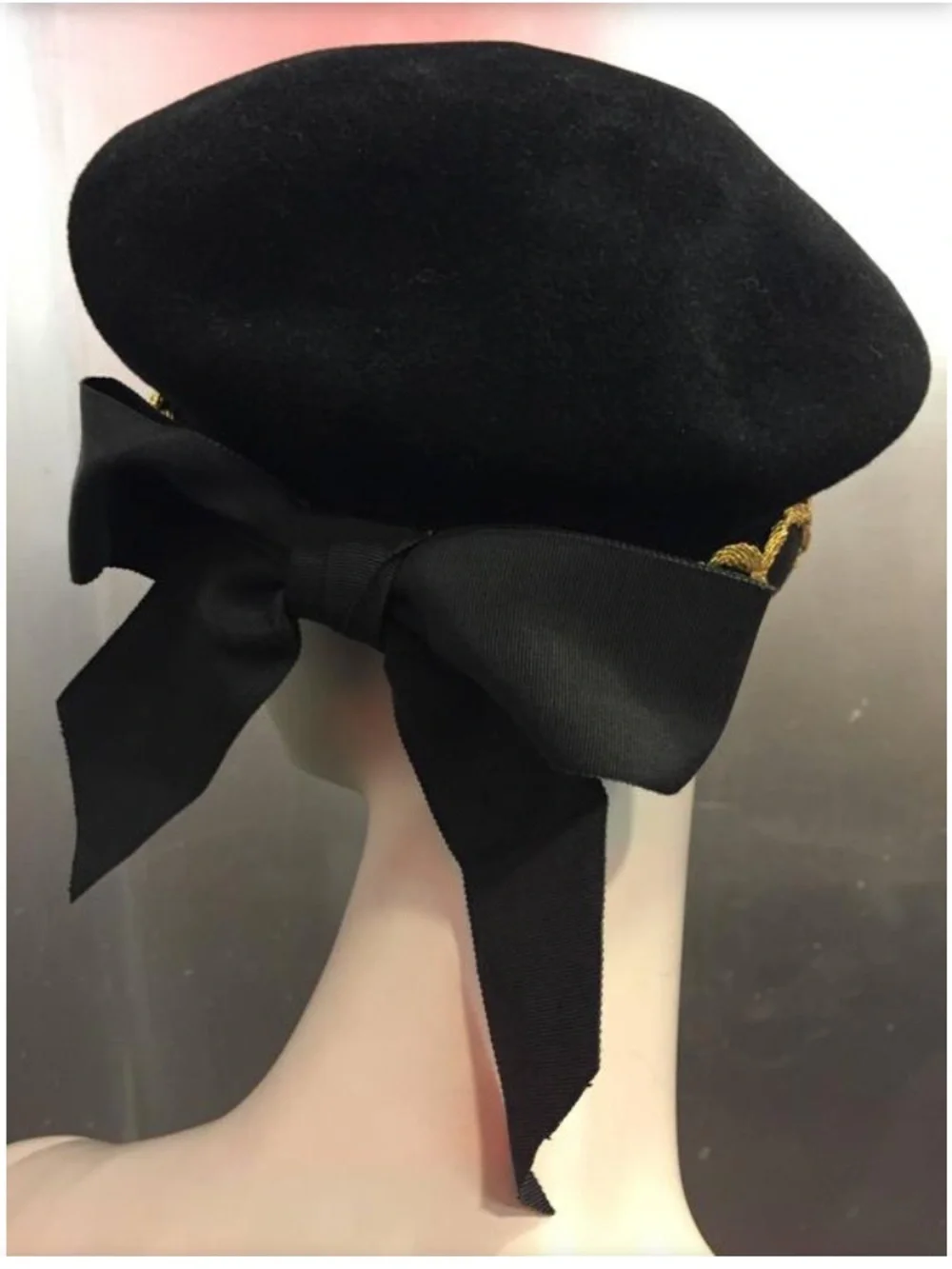 1980’s Eric Javits Mohair Velvet Beret Hat with Gold Cord and Ribbon Bow - Picture 4 of 16